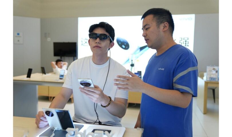 Rokid Partners with vivo to Lead the New Trend of’Spatial Computing + Smartphone’