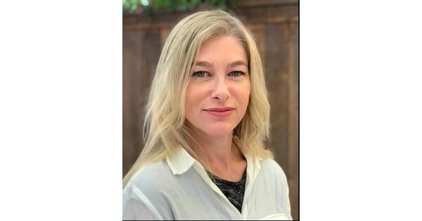 The Inner Circle acknowledges, Sharon Furman as a Pinnacle Lifetime Member