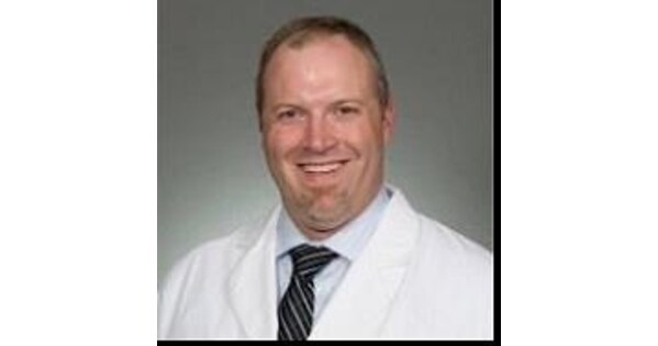 The Inner Circle acknowledges, Lee C. Ferguson, DO, FACS as a Pinnacle Lifetime Member