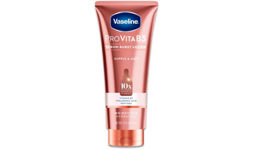 VASELINE® 以全新 PRO VITAB3 SERUM-BURST LOTION™ 重新定義身體護理