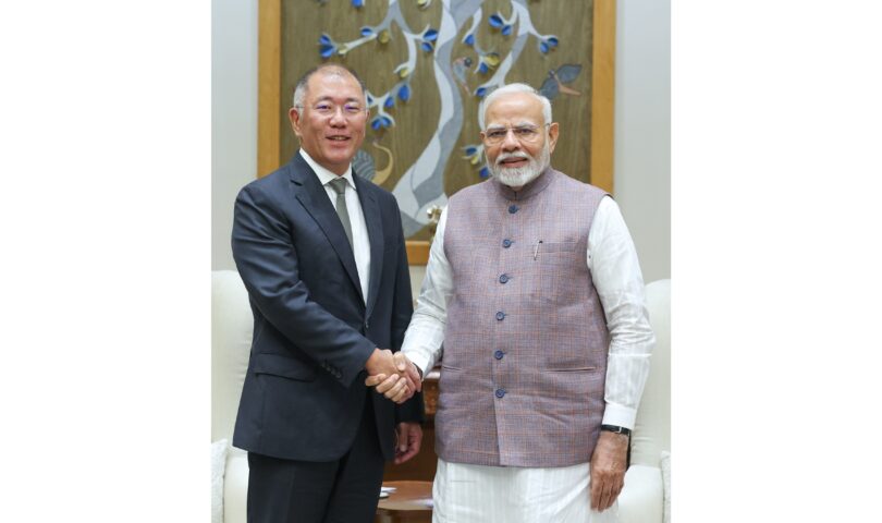 Hyundai Motor Group Executive Chair Euisun Chung Meets with Indian PM Narendra Modi, Discusses EV Ecosystem, Innovation and Investment Plans