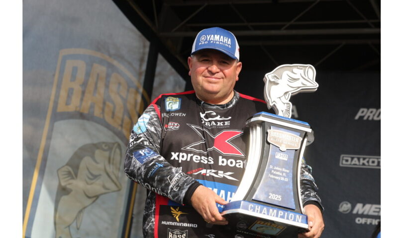 Lowen lifts second Elite trophy with narrow St. Johns victory