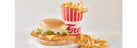 Freddy’s Deluxe Crispy Fish Sandwich now available for a limited time